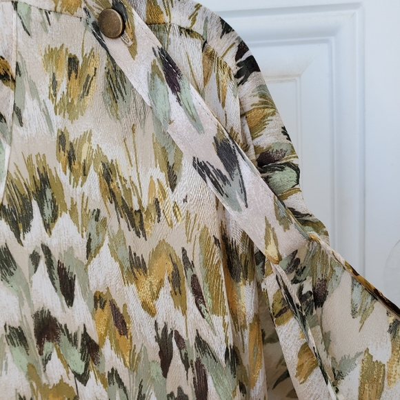 3/$30 Northern Reflections Sheer Summer Top - Picture 4 of 8